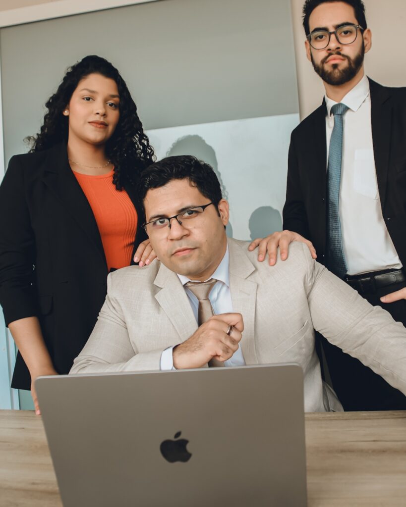 Equipe - R J Dias Advogados